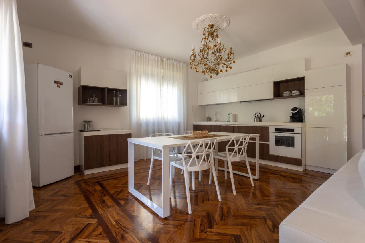 La Principessa Nera B&B Ostra Екстериор снимка