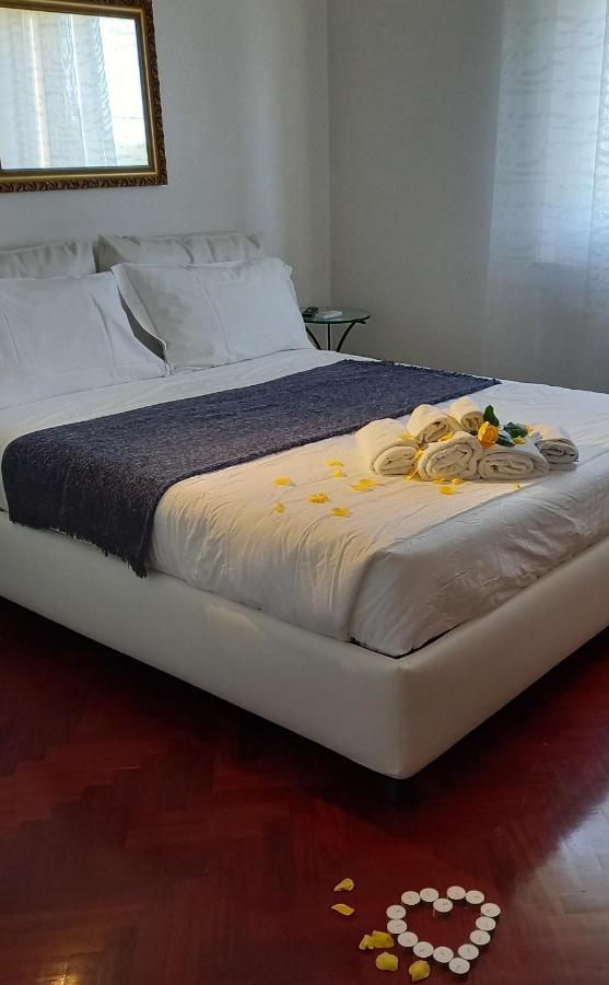 La Principessa Nera B&B Ostra Екстериор снимка