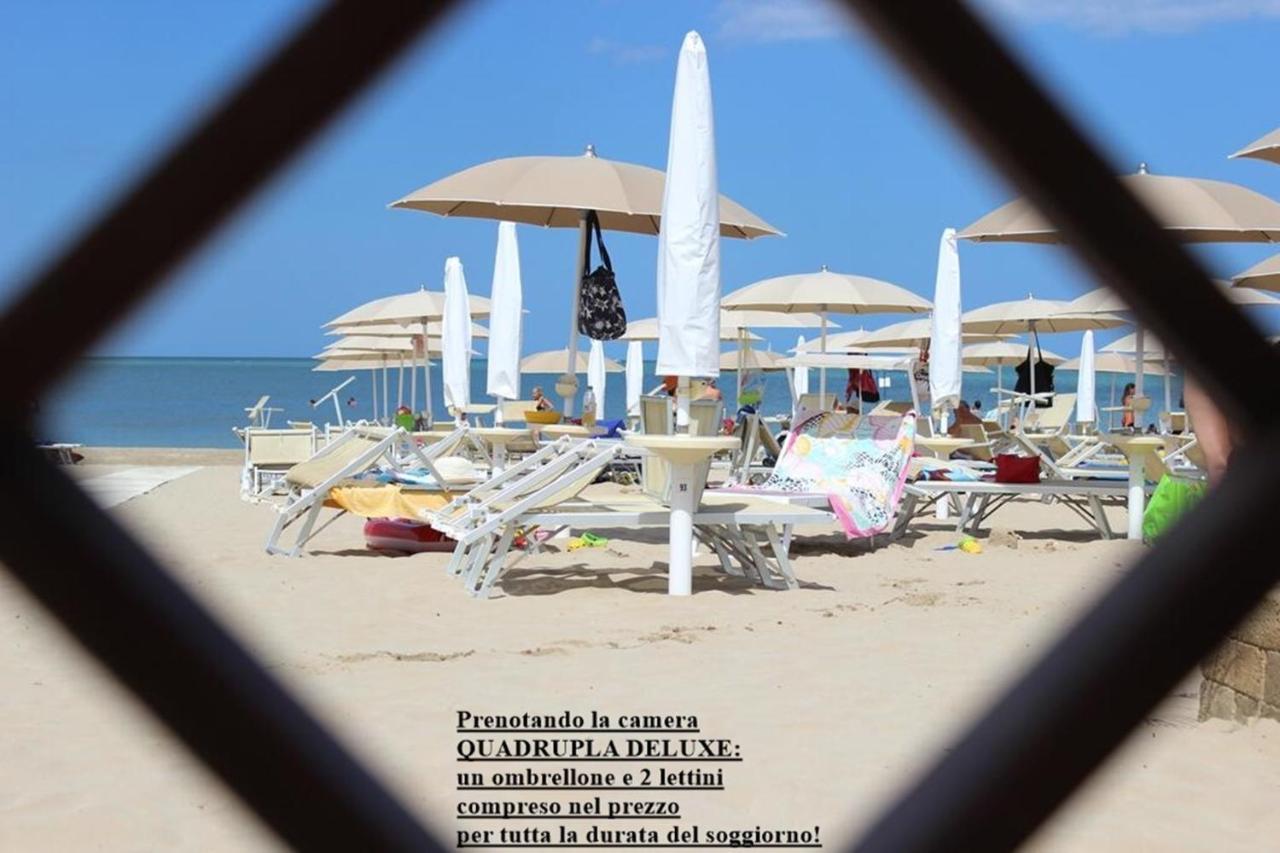 La Principessa Nera B&B Ostra Екстериор снимка